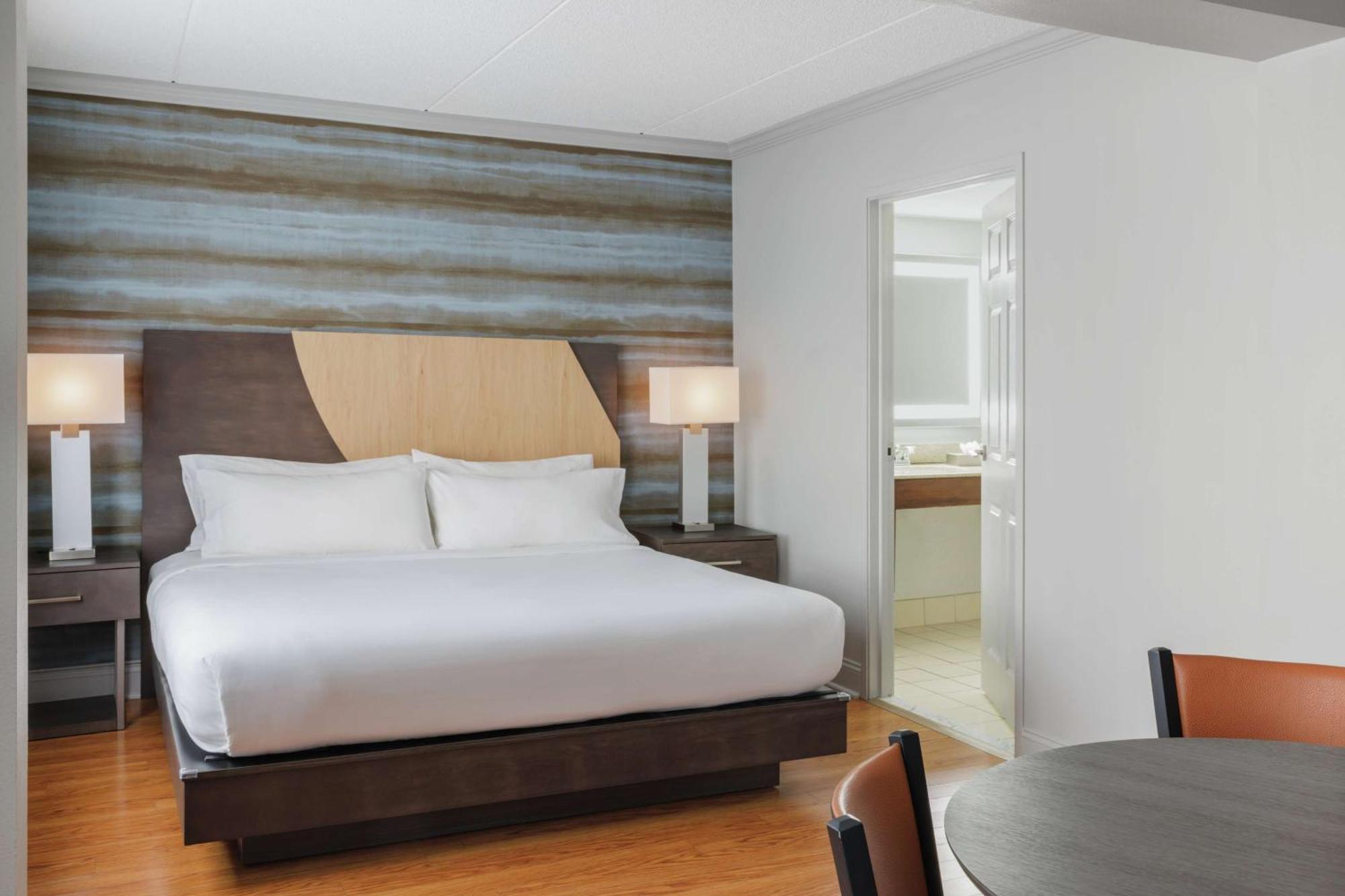 Hotel Trilogy Albany Airport, Tapestry Collection By Hilton Latham Eksteriør billede
